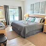 Cozy 4-Bedroom Townhome In A Vacation Resort Near Disney-Orlando