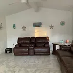 Punta Gorda Getaway - Close To The Airport And Downtown