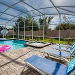 Relaxing Spacious 5Br Family Pool Home With Game Room-1544