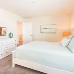 Relaxing Spacious 5Br Family Pool Home With Game Room-1544