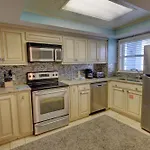 El Matador 111 - Ground Floor End Unit With Easy Access To All Amenities