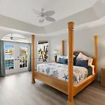New 2024 Renovation! Gorgeous Island Oasis With Sw Exposure On Marco Island