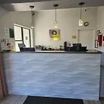 Quality Inn Near Blue Spring