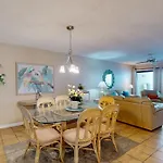 Gulf Gate 402