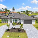 Retreat Gulfside Cape Coral Waterfront Luxury Private Pool And Spa