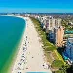 Totally Renovated Beachfront Condo At Apollo!