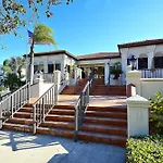 Land\'S End 9-201 Beach Front - Premier