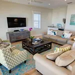 Beachfront Paradise - Direct Access To The Gulf