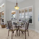 Gulf Access, Heated Pool, Bicycles, & More - Coral Coast Villa - Roelens
