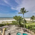 Big Kahuna Oasis: 10Br, Pools & Beach Access