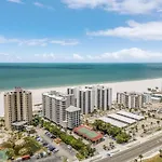 3Br Beachfront Oasis With Pool & Hot Tub