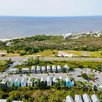 Barefoot Cottages #B10