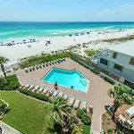 Pelican Walk 109