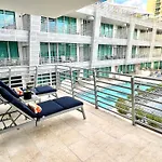 Boutique Suites 3 Min Walk To Beach