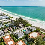 Coconuts Gulf View #117