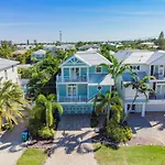 Conch House