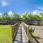 Quiet Get-Away! Close To Amenites & Beach Access Ow15-306