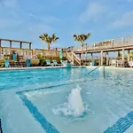 Beachside One 4073
