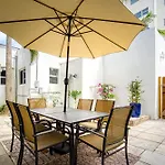 Casa Roselle 3 Bedrooms