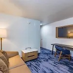 Fairfield Inn And Suites By Marriott Tampa North
