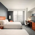 Courtyard By Marriott St. Petersburg Downtown