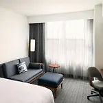 Courtyard By Marriott St. Petersburg Downtown