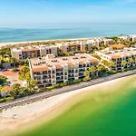 Land\'S End 6-301 Beach Front