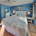 Ocean Village Club N14