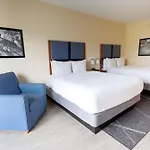 Seven Sebring Raceway Hotel