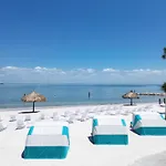 Skybeach Resort