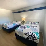 Kingsail Resort