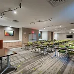 Towneplace Suites By Marriott Orlando At Seaworld - With Free Shuttle Service To Seaworld Parks