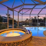 Stunning Luxury! Gulf Access, Pool Table - Villa Harbour Haven - Roelens