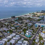 Bay View Inn 202