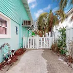 Bay View Inn 202