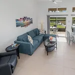 Family Home W/ Pool & Water Views, Near Disney