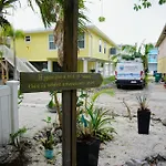 Ami Tree House