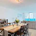 1 Spring Promo - Sunny Isles Seaview Condo, Walk To Beach, Amazing Amenities