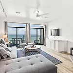 Available For Season! One Life One Love Gulf-Front Townhome