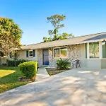 Tropical Spa Escape Pool Spa Sauna 4Bdrm 8 Min Bch