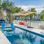 Unleash Paradise At Bahia Paradise With Waterfront Pool & Pet Friendly