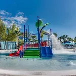 4058 La - Windsor Paradise Escape