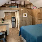 Road Runner Travel Resort