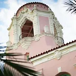 The Vinoy Resort & Golf Club, Autograph Collection
