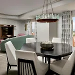 The Vinoy Resort & Golf Club, Autograph Collection