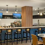 Delta Hotels By Marriott Jacksonville Deerwood