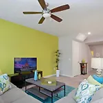 Four Bedrooms Townhouse 5102