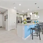 Four Bedrooms Townhome 5161