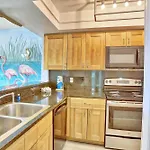 Land\'S End 11-202 Beach Front