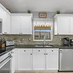 Private Family-Friendly Home With Electric-Heated Pool - Villa Blanca